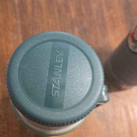 Stanley Classic Green and Silver Thermos Duo Vintage - Picture 4 of 7